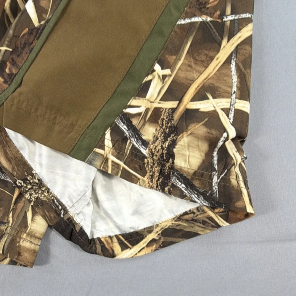 Bass Pro Shops Men's L Camo Swim Trunks Mesh Lined Hunting Fishing Shorts